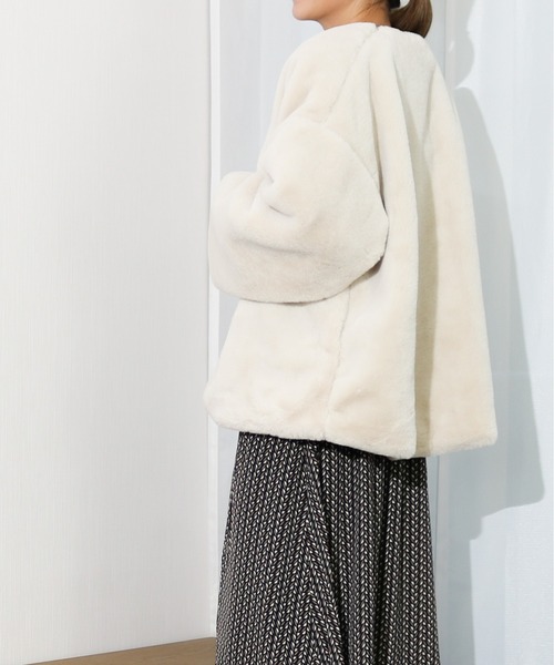 Per sist ence（パーシエンス）の「Per sist ence/パーシエンス　フェイクファー 8分袖ノーカラーコート（ノーカラージャケット・レディース・ブラック/ブラウン/アイボリー・FREE）」の20枚目の写真