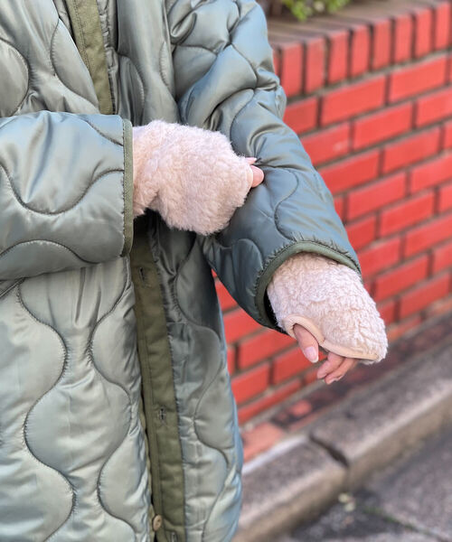 COLD BREAKER（コールドブレーカー）の「【COLDBREAKER/コールドブレーカー】THUMBY 別注ボアハンドウォーマー（手袋・メンズ・チャコールグレー/ダークブラウン/ベージュ・FREE）」の11枚目の写真