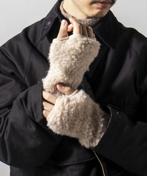 COLD BREAKER（コールドブレーカー）の「【COLDBREAKER/コールドブレーカー】THUMBY 別注ボアハンドウォーマー（手袋・メンズ・チャコールグレー/ダークブラウン/ベージュ・FREE）」の19枚目の写真