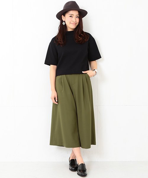 Ray BEAMS(レイビームス)の「Ray BEAMS / スムースワイド ハイネック(Tシャツ/カットソー・レディース・オフホワイト/ブラック・ONE SIZE)」の12枚目の写真