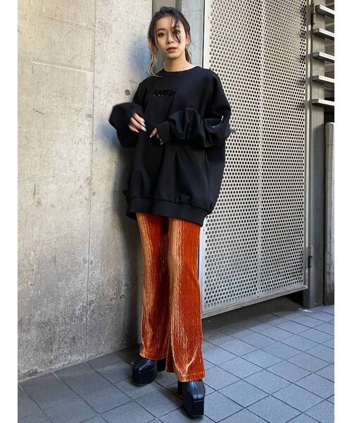 EVRIS（エヴリス）の「ヘリンボーンベロアフレアパンツ（その他パンツ・レディース・ブラック/カーキ/オレンジ・FREE）」の14枚目の写真