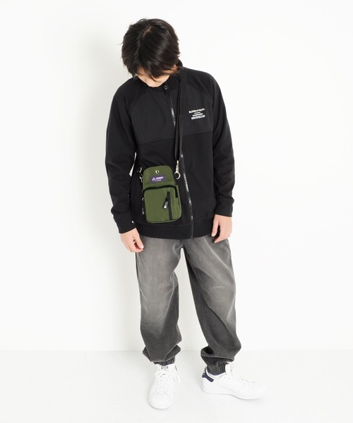 GLAZOS(グラソス)の「【GERRY】3ポケットミニショルダー(ショルダーバッグ・キッズ・ブラック/グレー/カーキ・フリー)」の5枚目の写真