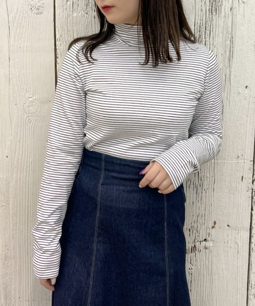 OLIVE des OLIVE（オリーブデオリーブ）の「タートルネックインナー（Tシャツ/カットソー・レディース・ブラック/オフホワイト/スミクロ・FREE）」の3枚目の写真