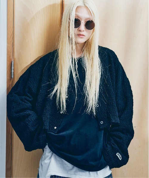 RNA（アールエヌエー）の「M1823 RNA BIGロングTシャツ（Tシャツ/カットソー・レディース・ホワイト/ミント/ラベンダー/ライトピンク/オレンジ/ブラック/パープル/イエロー/グリーン/ライトブルー/レッド/オレンジ系その他/パープル系その他・MEDIUM）」の17枚目の写真