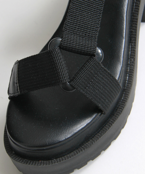 WEGO(ウィゴー)の「WEGO/ヒールスポーツサンダル(サンダル・レディース・ホワイト/ブラック・LARGE/MEDIUM)」の7枚目の写真