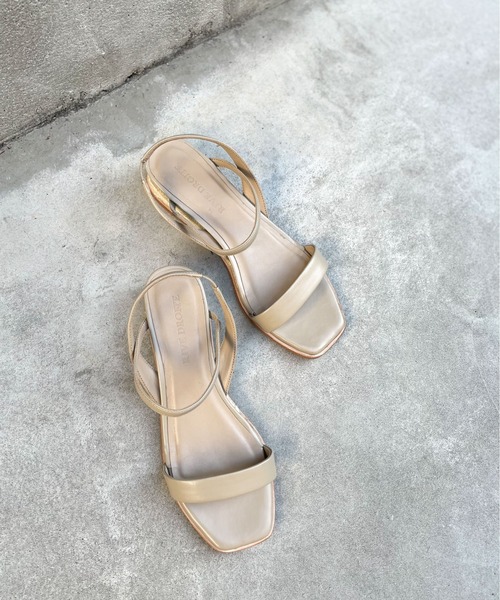 RIVE DROITE（リヴドロワ）の「ストラップサンダル（サンダル・レディース・ブラック/ベージュ・S/M/L）」の2枚目の写真