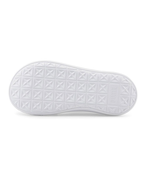PUMA（プーマ）の「PUMA SUEDE MAYU SANDAL POP WOMENS / プーマ スウェード マユ サンダル ポップ ウィメンズ（サンダル・レディース・ホワイト/ブラック・23.0cm/24.0cm/25.0cm/22.0cm）」の21枚目の写真