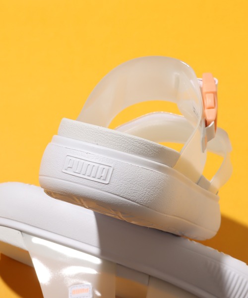PUMA（プーマ）の「PUMA SUEDE MAYU SANDAL POP WOMENS / プーマ スウェード マユ サンダル ポップ ウィメンズ（サンダル・レディース・ホワイト/ブラック・23.0cm/24.0cm/25.0cm/22.0cm）」の12枚目の写真