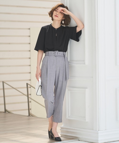 ルイルエブティック RUIRUE BOUTIQUE フロントタックギャザーハーフスリーブブラウス （ブラック） 洗える ｜フロントタックギャザーハーフスリーブブラウス