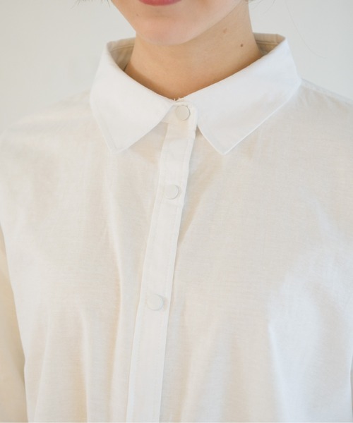 RETRO GIRL（レトロガール）の「ドット釦BIGシャツ（シャツ/ブラウス・レディース・オフホワイト/オレンジ/グリーン/ブルー・FREE）」の10枚目の写真