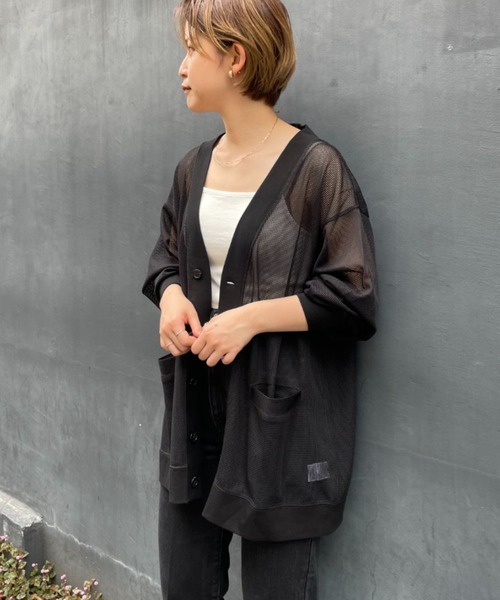 CIAOPANIC（チャオパニック）の「旬の肌みせモテコーデに！メッシュカーディガン　ユニセックス（カーディガン/ボレロ・メンズ・ブラック/ネイビー/オレンジ・MEDIUM/LARGE）」の5枚目の写真