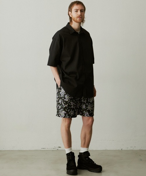 UNSELDs(アンセルズ)の「【UNSELDs アンセルズ】レギュラーカラー ハーフスリーブシャツ(シャツ/ブラウス・メンズ・ブラック/ダークグリーン/イエロー・L/M)」の4枚目の写真