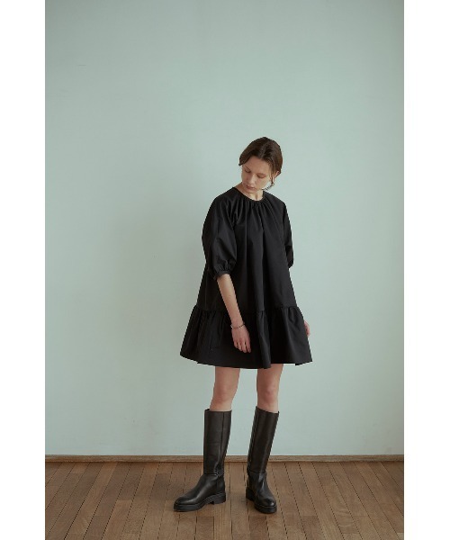 CLANE（クラネ）の「PUFF MINI ONE PIECE（シャツワンピース・レディース・ホワイト/ブラック・1/2）」の7枚目の写真