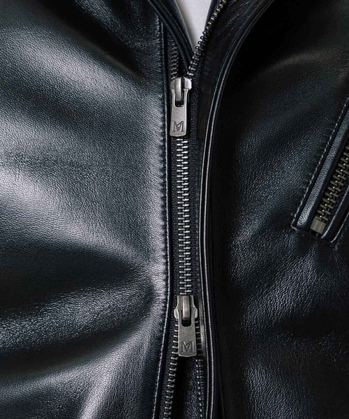 MICHEL KLEIN HOMME (ミッシェルクランオム)の「レザーブルゾン(ライダースジャケット・メンズ・ブラック・X-LARGE/LARGE/MEDIUM)」の14枚目の写真