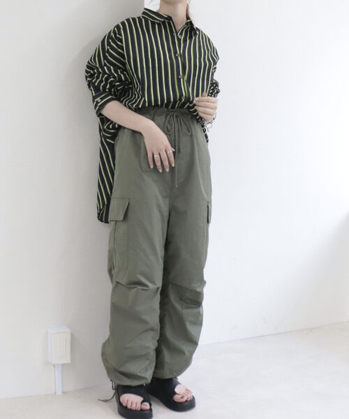 fredy repit（フレディレピ）の「ミリタリーカーゴパンツ　【ユニセックス】（カーゴパンツ・レディース・カーキ/アイボリー/キャメル・38/36）」の13枚目の写真