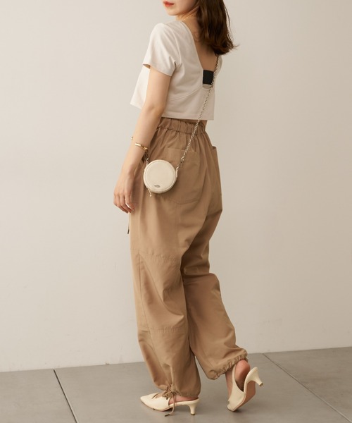 Chico（チコ）の「モチーフ付きポインテッドパンプス（サンダル・レディース・アイボリー/ブラック/ベージュ・SMALL/MEDIUM/LARGE）」の9枚目の写真