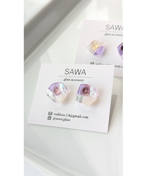 tone(トーン)の「【sawa】多角形ピアス(台形)(MA)(ピアス(両耳用)・レディース・パープル系その他/グレー系その他/ブルー系その他/ラベンダー/ブルー系その他2/ブルー系その他3・FREE)」の5枚目の写真