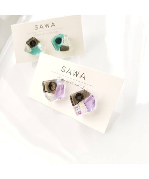 tone(トーン)の「【sawa】多角形ピアス(台形)(MA)(ピアス(両耳用)・レディース・パープル系その他/グレー系その他/ブルー系その他/ラベンダー/ブルー系その他2/ブルー系その他3・FREE)」の1枚目の写真