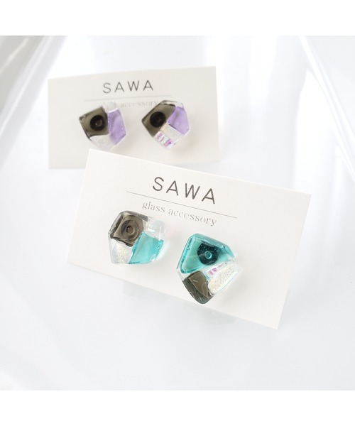 tone(トーン)の「【sawa】多角形ピアス(台形)(MA)(ピアス(両耳用)・レディース・パープル系その他/グレー系その他/ブルー系その他/ラベンダー/ブルー系その他2/ブルー系その他3・FREE)」の2枚目の写真