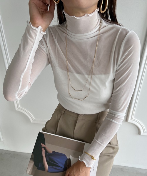 MYMOOD.(マイムード)の「メロウハイネックシアーTOPS(Tシャツ/カットソー・レディース・モカ/ライトカーキ/ピンク/ホワイト/アイボリー/ブラック・FREE)」の3枚目の写真