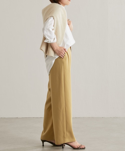 COLLAGE GALLARDAGALANTE（コラージュガリャルダガランテ）の「すっきり華奢見え/落ち感が良い/ダブルジョーゼットワイドパンツ/手洗い可（スラックス・レディース・ホワイト/ネイビー/イエロー・0/1）」の13枚目の写真