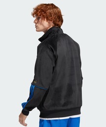 adidas（アディダス）の「タイショーン ベロア トラックジャケット