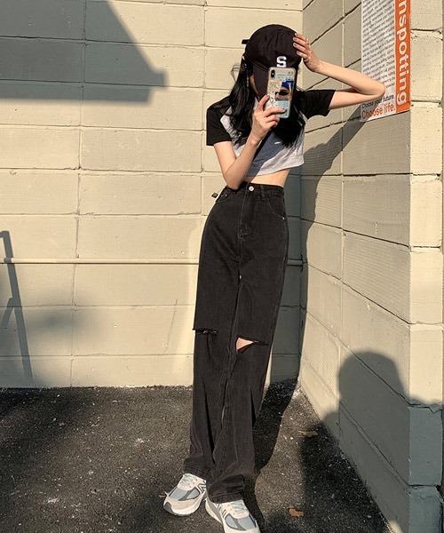 urge:(アージコロン )の「【URGE:】ハイウエスト ダメージ デニムパンツ(デニムパンツ・レディース・ブラック・SMALL/MEDIUM/LARGE/X-LARGE)」の5枚目の写真