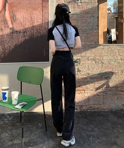 urge:(アージコロン )の「【URGE:】ハイウエスト ダメージ デニムパンツ(デニムパンツ・レディース・ブラック・SMALL/MEDIUM/LARGE/X-LARGE)」の6枚目の写真