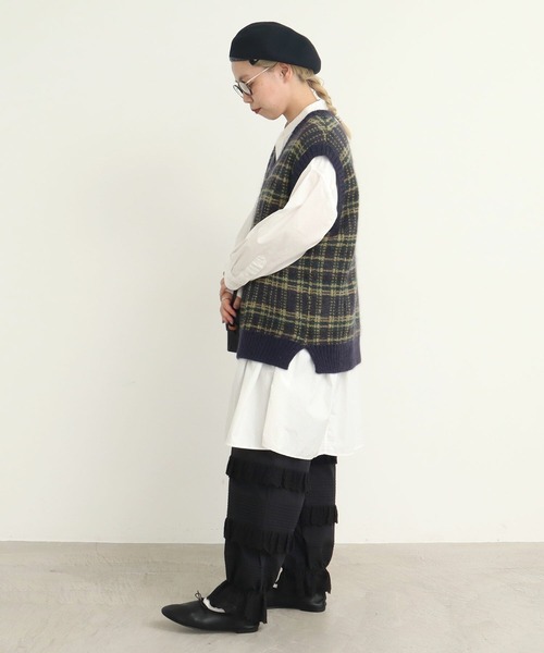 AMBIDEX（アンビデックス）の「☆VICTORIA　Vネックベスト（ベスト・レディース・ネイビー/レッド・FREE）」の7枚目の写真