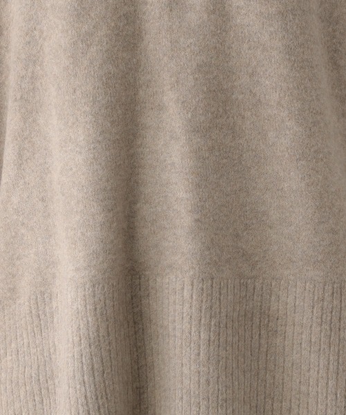 LEPSIM（レプシィム）の「7ゲージアームウォーマー付きニット　182208（ニット/セーター・レディース・ブラウン/ライトパープル・FREE）」の20枚目の写真