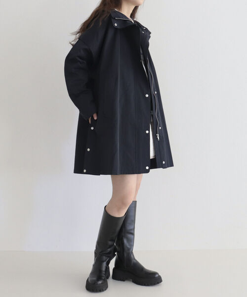 fredy emue（フレディエミュ）の「2WAYフーディミディ丈ブルゾン（ブルゾン・レディース・ネイビー/オフホワイト/カーキ・38）」の5枚目の写真