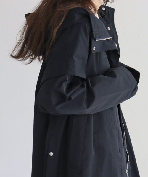 fredy emue（フレディエミュ）の「2WAYフーディミディ丈ブルゾン（ブルゾン・レディース・ネイビー/オフホワイト/カーキ・38）」の15枚目の写真