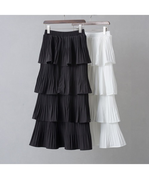 SpRay（スプレイ）の「プリーツティアードフリルロングスカート（スカート・レディース・ブラック/ホワイト/アイボリー・FREE）」の4枚目の写真