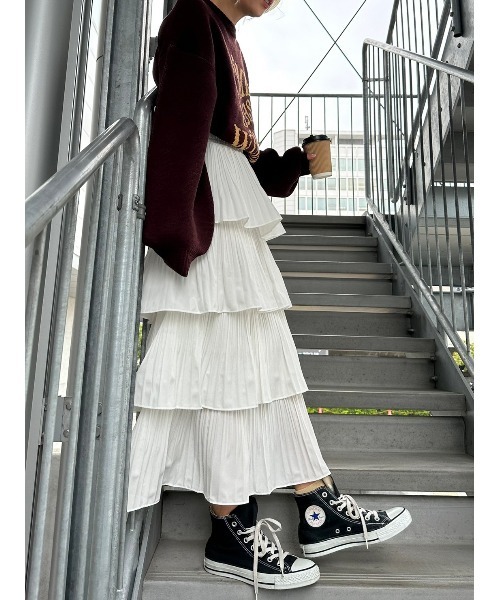 SpRay（スプレイ）の「プリーツティアードフリルロングスカート（スカート・レディース・ブラック/ホワイト/アイボリー・FREE）」の22枚目の写真