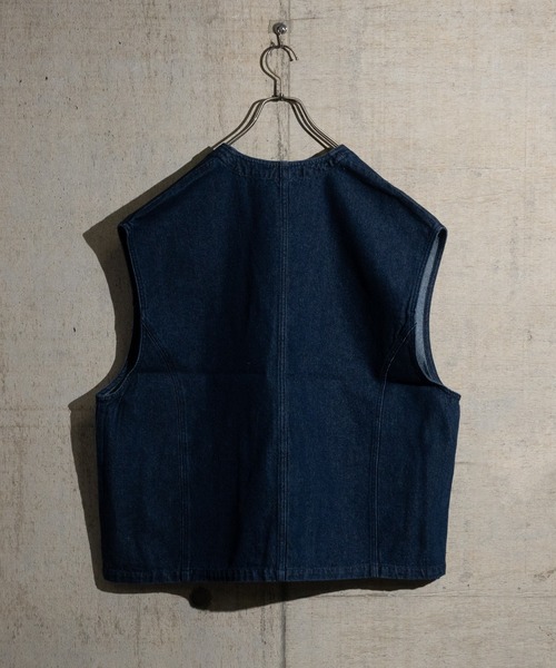 JOHN'S CLOSET（ジョンズクローゼット）の「【i】12ozデニム ワークベスト（ベスト・メンズ・ケミカルウォッシュ/インディゴブルー/ライトブルー/ブラック/ブラック系その他・MEDIUM/LARGE）」の18枚目の写真