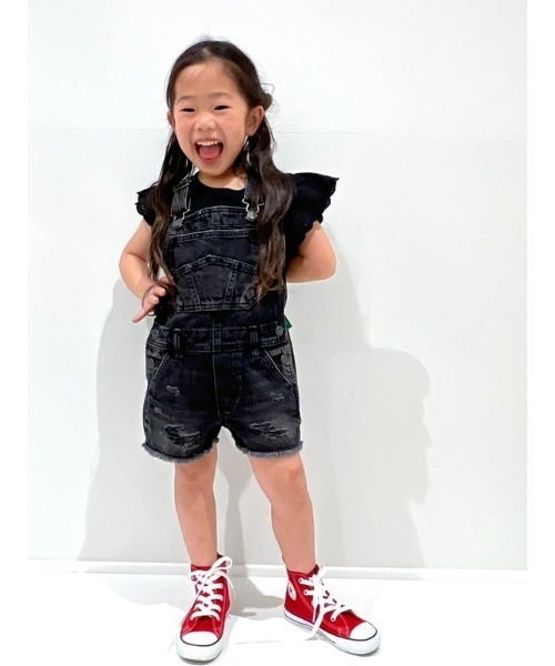 GAP(ギャップ)の「ウォッシュウェル デニムショートオール (キッズ)(サロペット/オーバーオール・キッズ・ブラック・L/M/XL/S/XXL/XS)」の6枚目の写真