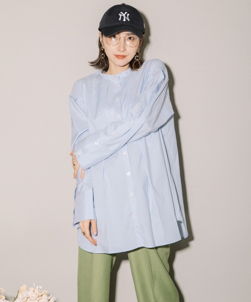 MHBG TOKYO(エムエイチビージートーキョー)の「先染めストライプオープンスリーブBL(シャツ/ブラウス・レディース・ブラック/ライトブルー・MEDIUM)」の1枚目の写真