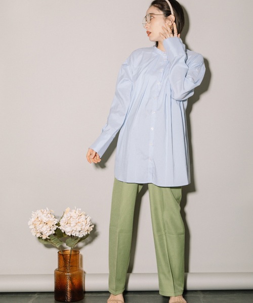 MHBG TOKYO(エムエイチビージートーキョー)の「先染めストライプオープンスリーブBL(シャツ/ブラウス・レディース・ブラック/ライトブルー・MEDIUM)」の3枚目の写真