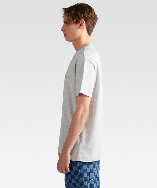 tommy jeans（トミー ジーンズ）の「クラシックシグネチャーTシャツ（Tシャツ/カットソー・メンズ・ブラック/マルチ/ベージュ/グレー・SMALL/MEDIUM/LARGE/X-LARGE）」の5枚目の写真