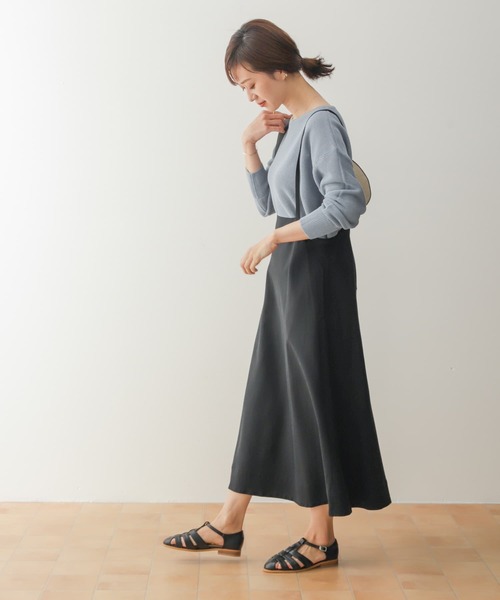URBAN RESEARCH DOORS（アーバンリサーチドアーズ）の「サスペンダーフレアスカート（スカート・レディース・ベージュ/ブラック/ライトベージュ・MEDIUM）」の9枚目の写真