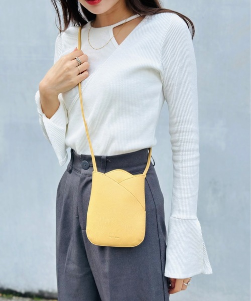 Legato Largo（レガートラルゴ）の「Legato Largo/ レガートラルゴ / チューリップモチーフ スマホショルダー / LG-F3092（ショルダーバッグ・レディース・アイボリー/イエロー/レッド/ピンク/ブラック/ブルー/ピンク系その他/オレンジ系その他/グリーン系その他・ONESIZE）」の14枚目の写真