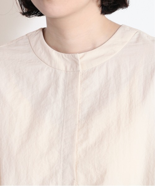 cepo（セポ）の「バルーンスリーブ ノーカラージャケット（ノーカラージャケット・レディース・オリーブ/ネイビー/オフホワイト・M）」の5枚目の写真