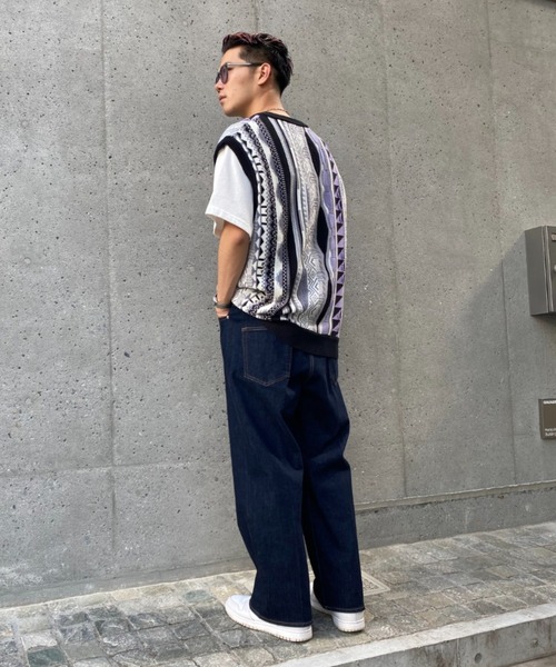 CIAOPANIC(チャオパニック)の「ジャガードVネックニットベスト(ベスト・メンズ・ブルー/ブラック/オレンジ・FREE)」の6枚目の写真