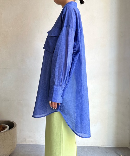 DouDou（ドゥドゥ）の「【WEB限定】シアーBIGシャツ（シャツ/ブラウス・レディース・ネイビー/オフホワイト/ブルー・FREE）」の22枚目の写真