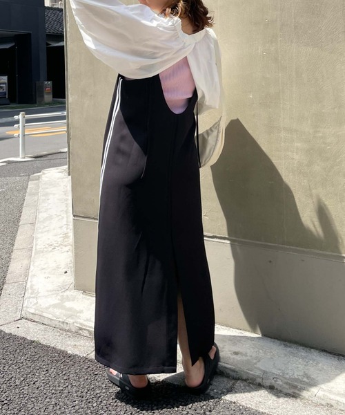 archives(アルシーヴ)の「【LIMITED】MULCHWAY BOLERO×CAMISOLE ONEPIECE(ワンピース・レディース・ブラック/オフホワイト/ネイビー・MEDIUM)」の4枚目の写真