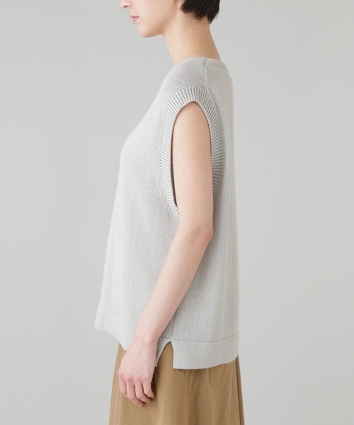 MHL.（エムエイチエル）の「ROUGH COTTON LINEN（ベスト・レディース・ホワイト系その他3/ブルー系その他4・2）」の4枚目の写真