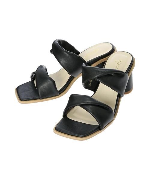 Te chichi（テチチ）の「ひねりパフィーサンダル（サンダル・レディース・ブラック/ブルー/オフホワイト・37/38）」の7枚目の写真