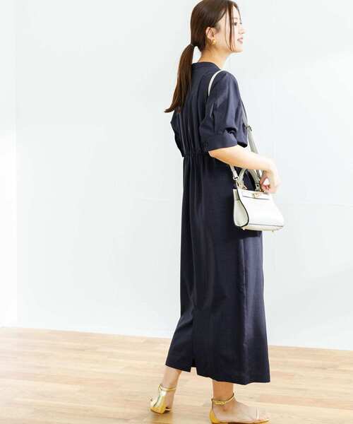 URBAN RESEARCH（アーバンリサーチ）の「ウエスト切替タックワンピース（ワンピース・レディース・ネイビー/ライトブルー・FREE）」の9枚目の写真