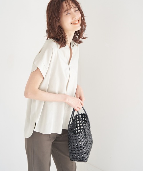 ROPE' PICNIC（ロペピクニック）の「スキッパーカットトップス（Tシャツ/カットソー・レディース・ブラック/ベージュ/ブルー系その他・38）」の11枚目の写真