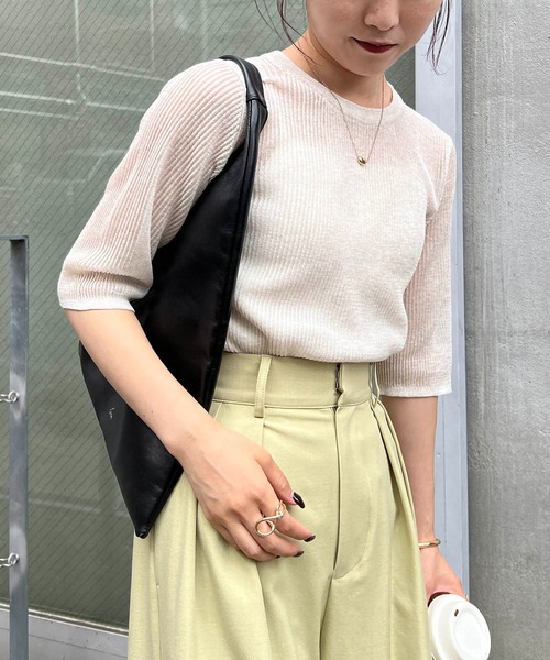 CAPRICIEUX LE'MAGE（カプリシューレマージュ）の「シアーリブハーフスリーブプルオーバー（ニット/セーター・レディース・ブラック/ベージュ/ホワイト系その他・FREE）」の13枚目の写真